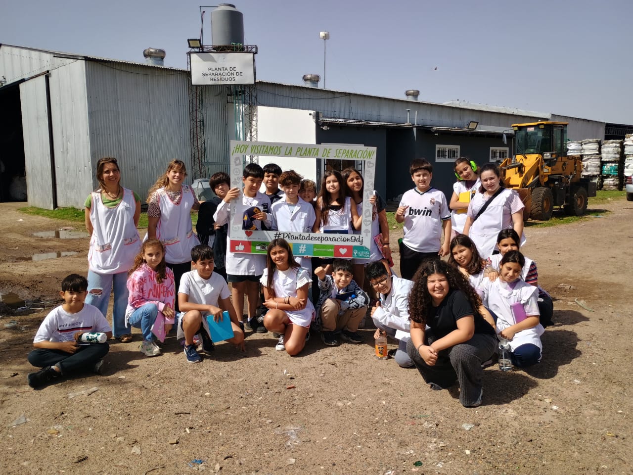 VISITA A LA PLANTA DE SEPARACIÓN DE RESIDUOS